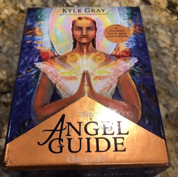 Other - The Angel Guide Oracle : A 44-Card Deck